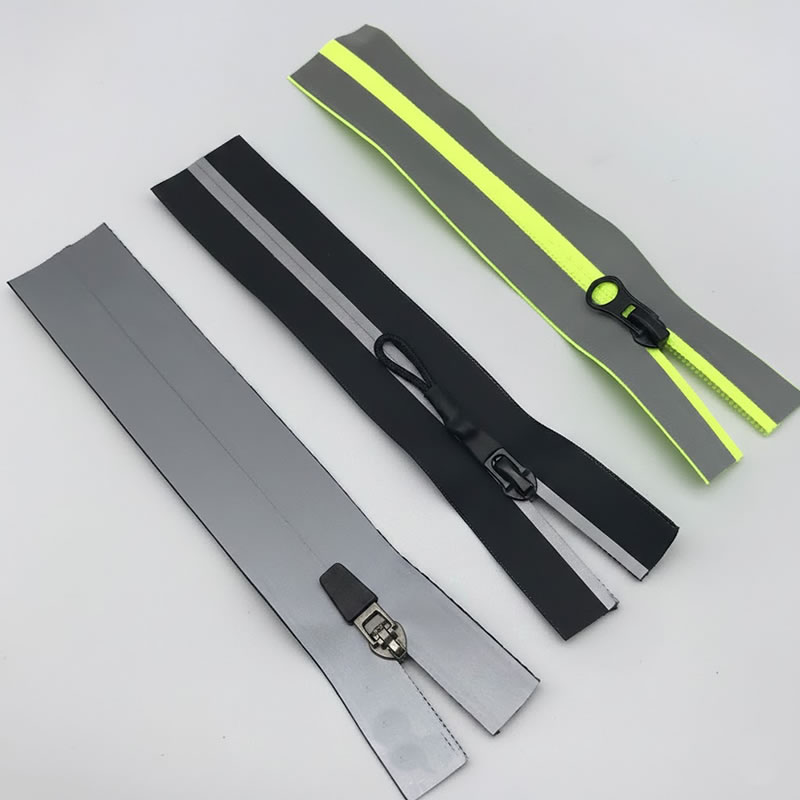 #3 TPU Waterproof Reflective Zip, Full Silver Reflective Nylon Coil Zipper, Water Resistant Trims for Bags and Outdoor Clothing, Factory Supply.